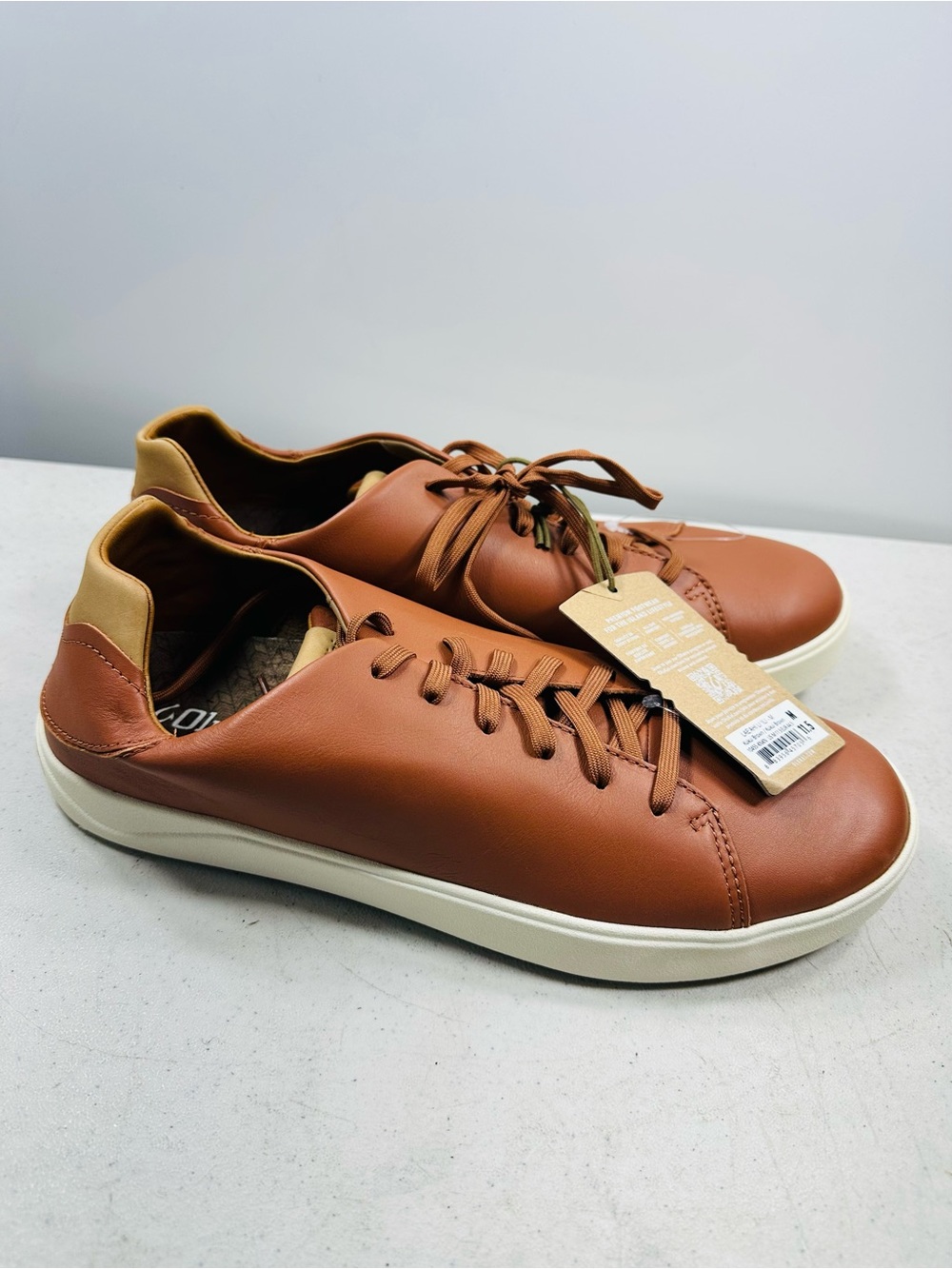 OluKai Lae‘ahi Lī ‘Ili Men’s Waterproof Leather Sneakers Kukui Brown 11.5 US - Picture 3 of 6